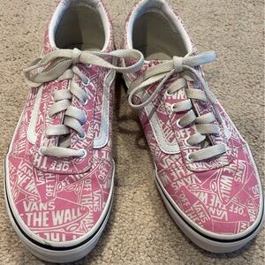 Vans Old Skool girls pink and white girls vans sz 3.5